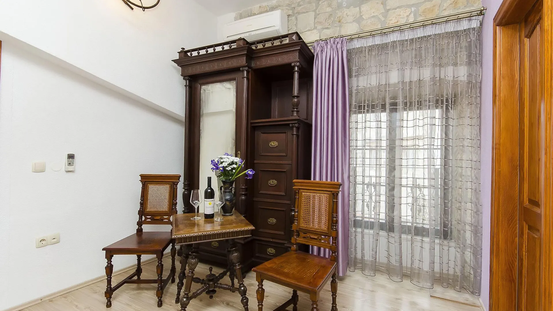 *** Bed & Breakfast Palace Derossi Trogir Croatia