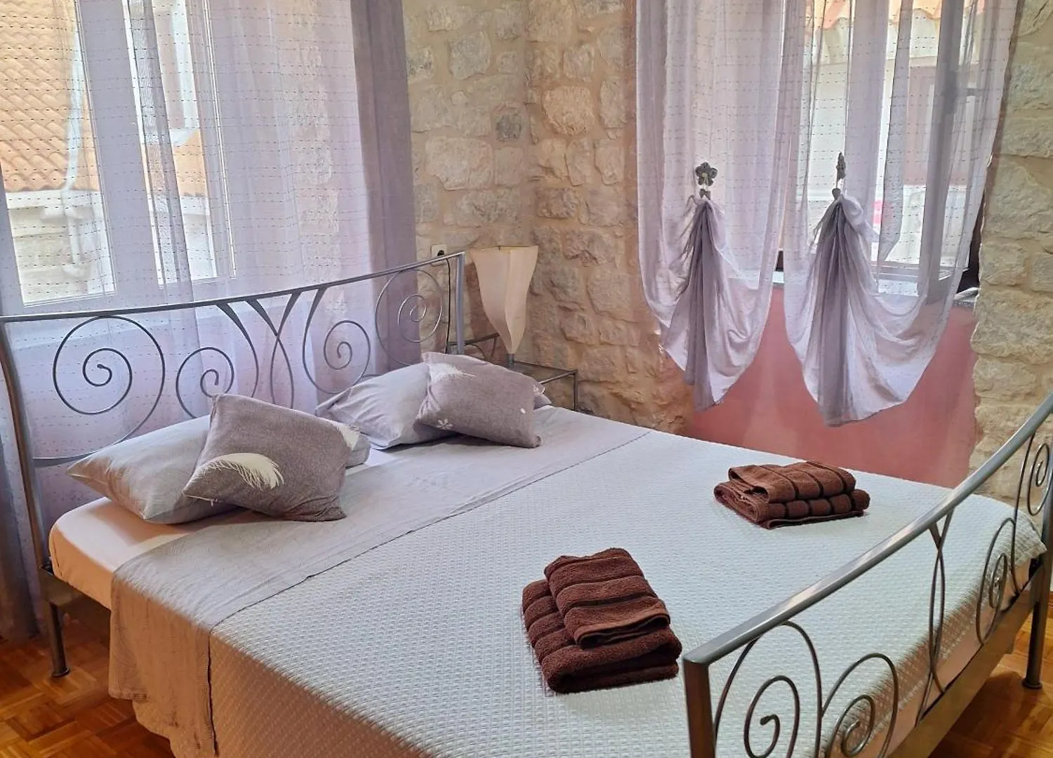 *** Bed & Breakfast Palace Derossi Trogir Croatia
