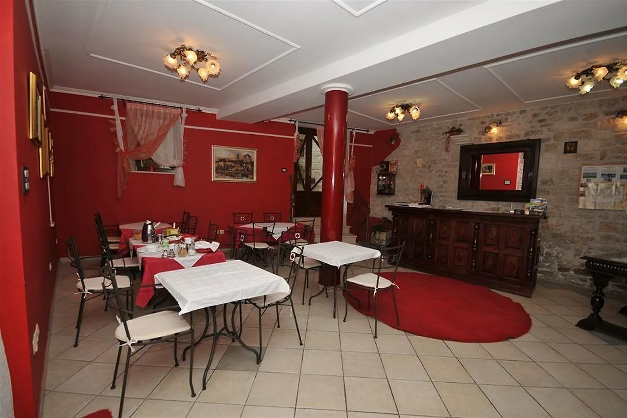 *** Bed & Breakfast Palace Derossi Trogir Croatia